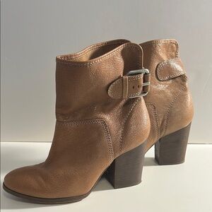 Dkny Brown Heeled Boots with Western Style